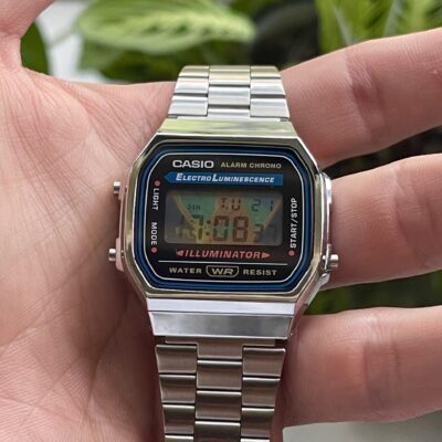 Charizard / Pikachu Casio A168